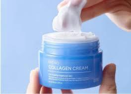 Etude House Moistfull Collagen Cream, a moisturizing cream